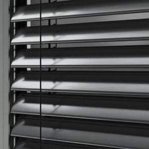 Buitenjaloezieën Raffstore